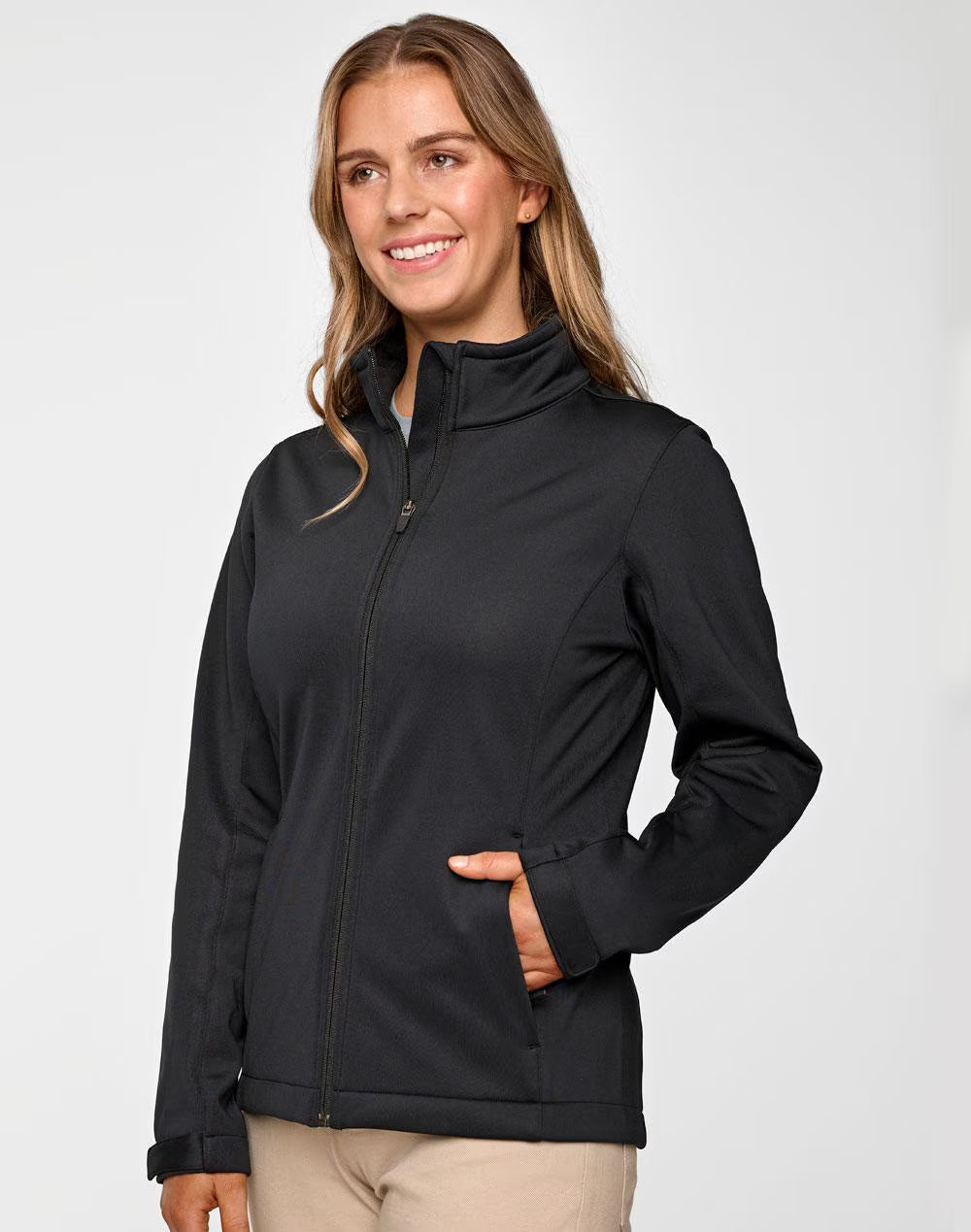 AIW Ladie's Sustainable Softshell Jacket